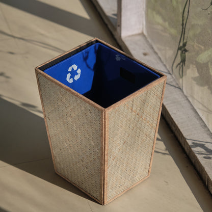 Eco-Friendly Recycle Bin