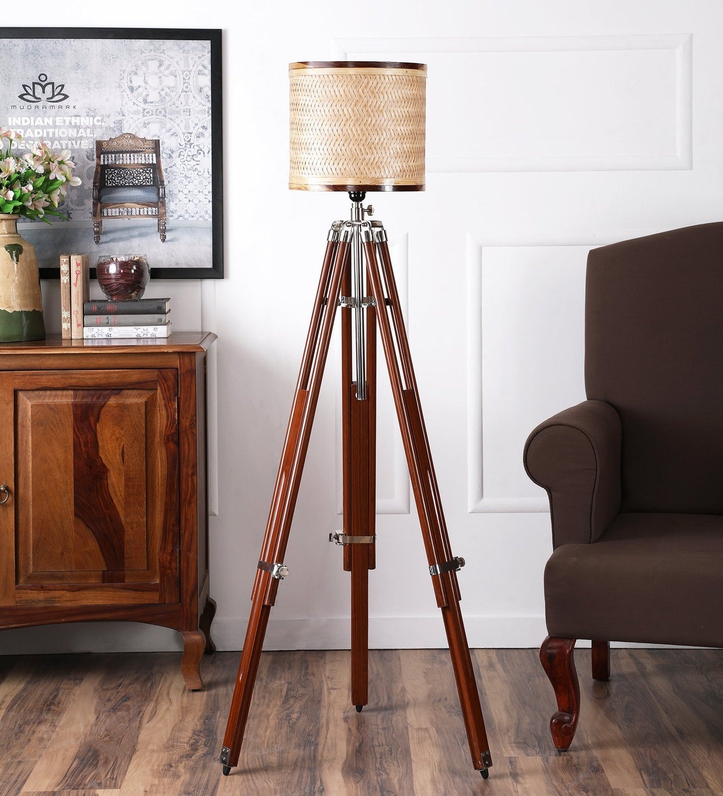 Decorative Tripod Floor Lamp (Large)