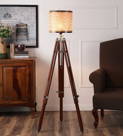 Decorative Tripod Floor Lamp (Large)